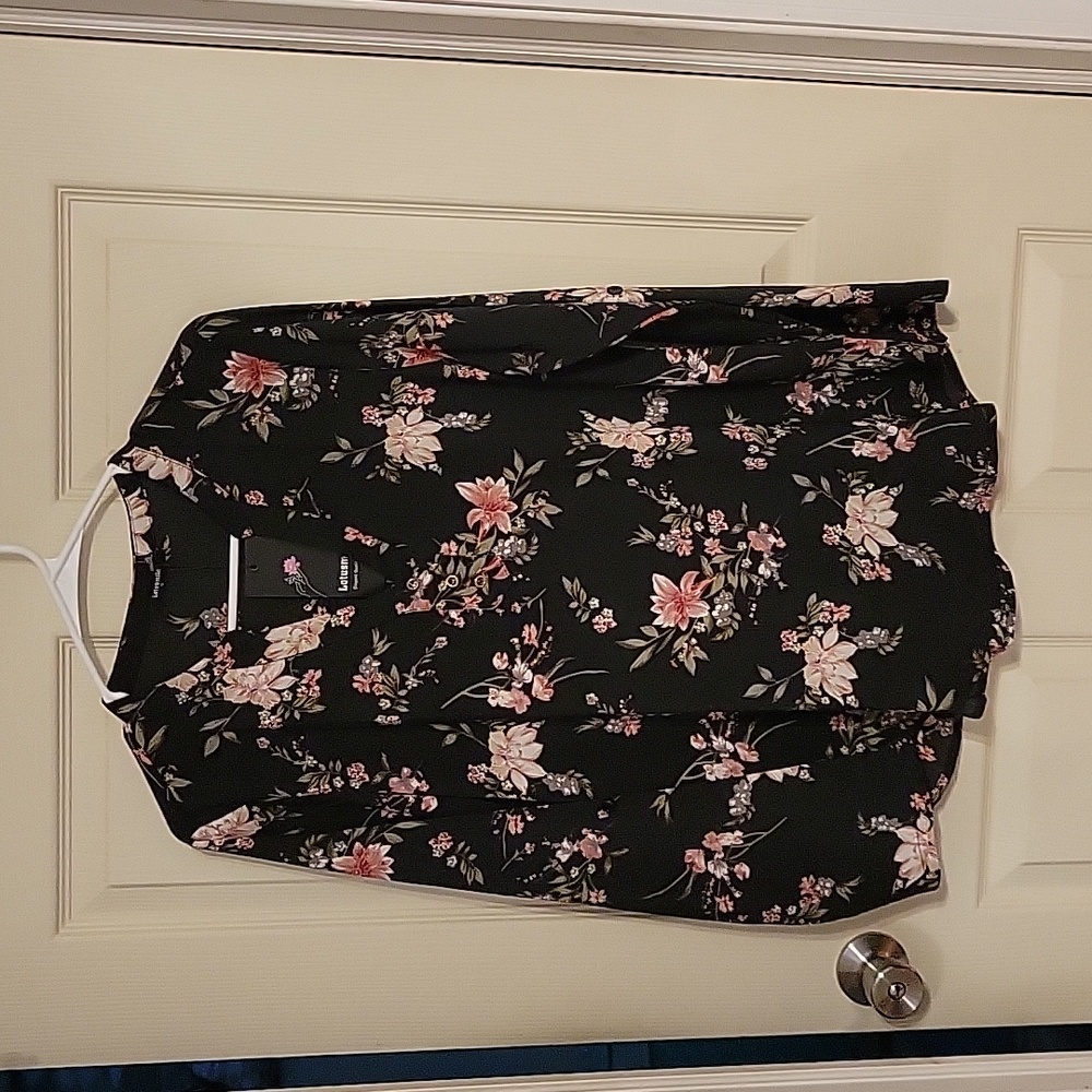 Lotusmile blouse